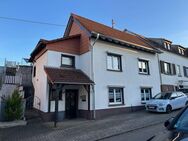 Renoviertes Einfamilienhaus in Saarwellingen - Schwarzenholz - Saarwellingen