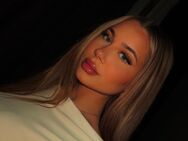 Herrin Karina sucht neue Geldsklaven - Berlin