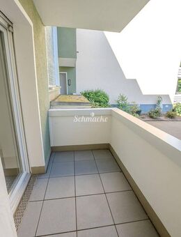 Teilsanierte, ruhige Wohnung mit Balkon und Garage in angenehmer Wohnlage von Hagen-Boloh - Hagen (Stadt der FernUniversität)