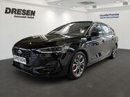 Ford Focus, 1.0 Mild-Hybrid EcoBoost ST-Line X, Jahr 2023 - Dormagen