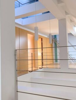 5-Raum-Wohnung mit großer Dachterrasse und einzigartigem Blick auf die Paulskirche - Schwerin