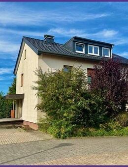 Attraktives saniertes Mehrfamilienhaus mit zusätzlichem Baugrundstück und Baugenehmigung! - Melle