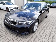 BMW 330, 0.3 i M Sport UPE 760 HiFi, Jahr 2023 - Dresden