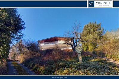 Architektenhaus mit unverbaubarer Aussicht, Garage, Carport, Sauna & Schwimmbad in Würzburg