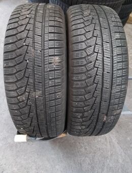 2 gebrauchte Winterreifen W 225 65 17 102 H Hankook 4,6 mm DOT 3219 - Sprendlingen
