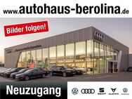 VW Touran, 2.0 TDI Comfortline, Jahr 2020 - Berlin