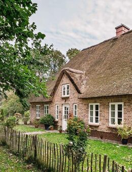 Landhausidylle unter Reet - Wohnen, wo Ruhe zuhause ist - Uelvesbüll