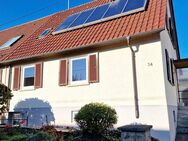 Charmante Doppelhaushälfte in ruhiger Lage - mit Garten, Garage!! - Eningen (Achalm)