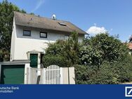 Geräumiges Wohlfühlhaus am Erlenbach * sep Apartment im DG - Bad Homburg (Höhe)