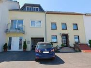 Ayl a.d.Saar - EFH mit Einliegerwohnung - - Ayl