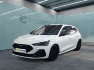 Ford Focus, 2.3 EcoBoost ST X, Jahr 2023 - München