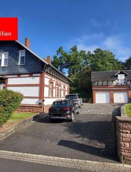 Ein Zuhause mit Geschichte und Herz! Charmantes Ein- bis Zweifamilienhaus mit Nebengäude. - Guxhagen