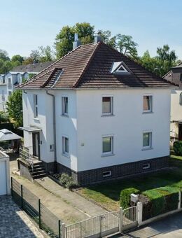 Ruhig und zentrumsnah: Charmantes Stadthaus mit gemütlichem Garten in Coburg - Coburg