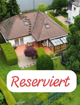 Liebevoll gepflegtes Familienhaus mit Wintergarten, Kamin und großem Garten in idyllischer Lage - Neckargemünd