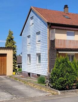 ***PROVISIONSFREI*** - 3-Familien-Haus auf einem tollen Grundstück in ruhiger Lage! - Schwaikheim