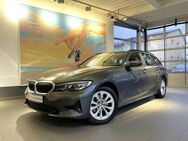 BMW 320, i SPUR LIVE, Jahr 2022 - Strausberg