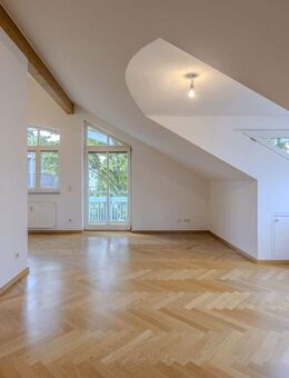 Sofort bezugsfreie 2-Zimmer-Dachgeschosswohnung - die Chance auf ein neues Zuhause! - Murnau (Staffelsee)