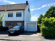 Wohnoase für die Familie: Top ausgestattete Haushäfte mit Blick auf den Michaelsberg - Siegburg