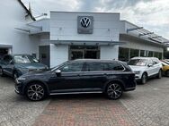 VW Passat Alltrack, 2.0 TSI OPF, Jahr 2021 - Pasewalk