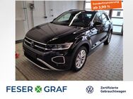 VW T-Roc, 1.5 TSI Style, Jahr 2023 - Nürnberg