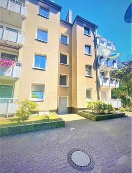 Bei VIVAWEST die Sonnenstrahlen auf dem eigenen Balkon genießen. - Duisburg