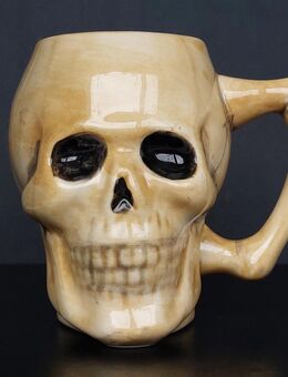 Totenkopf Tasse Becher Keramik Glasur beige Gothic Halloween Kult - Hamburg Hamburg-Nord