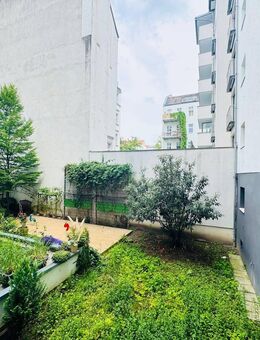 Vermietete Eigentumswohnung mit Entwicklungschance in Top-Lage von Charlottenburg - Berlin