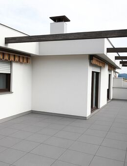 Penthousewohnung mit 179m² 5 Zimmer Top Lage!!! - Singen (Hohentwiel)
