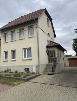 Einfamilienhaus mit großem Grundstück in Freden (Leine) - Baujahr 1912 - Freden (Leine)