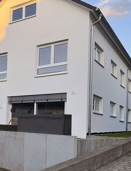 Wohnhaus Doppelhaushälfte Erstbezug - Attenweiler