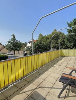 Helle 4-Zimmer-Wohnung mit großem Südbalkon und Stellplatz - Hemhofen