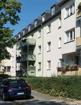 Hübsche Dachgeschoss-Maisonettewohnung mit Balkon und Stellplatz - Chemnitz