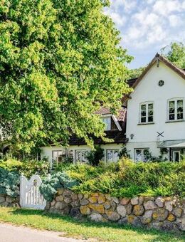 Wenn alles stimmt...! - Angeliter Landhaus mit Nebengebäuden in Alleinlage - Stolk