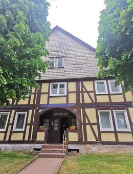 Großzügiger Resthof mit Scheune und historischem Dielenbereich in Deensen - Deensen