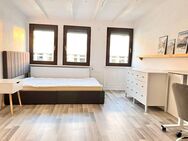 WG-Geeignet * Möblierte u. Modernisierte 4,5-Zimmer Wohnung im Herzen von Stuttgart * - Stuttgart
