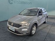 VW T-Roc, 1.0 TSI ACTIVE | | | |, Jahr 2021 - München