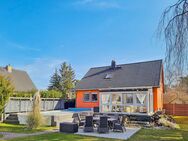 Vier Zimmer mit Kamin, Sauna und Pool auf gepflegtem Grundstück in Blankenfelde-Mahlow - Blankenfelde-Mahlow