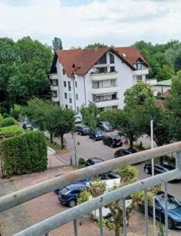 Wohnen am Sindlinger Wiesenpark: 2-Zimmer-Wohnung mit fantastischem Ausblick und eigenem Stellplatz - Kelkheim (Taunus)