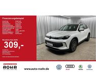 VW Tiguan, 2.0 TDI Life ( Lenkrad beheizbar), Jahr 2024 - Passau