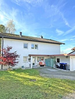 2 Familien - oder Generationenhaus mit großzügigem Garten in Kammer bei Traunstein - Traunstein