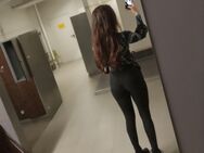 Junge Herrin sucht artiges PayPig - Bad Oeynhausen