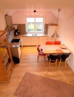 Blick zur Finkenburg Liebevoll gestaltete Maisonette-Wohnung im DG +Balkon+Einbauküche+Stellplatz - Syke