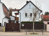 Kleines Haus mit großem Charme in Höchberg, incl. Einbauküche - Höchberg