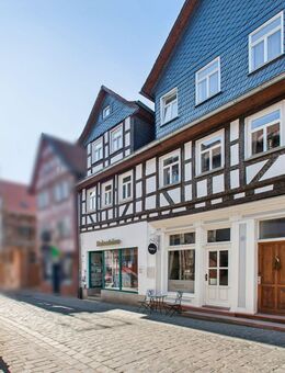 Historischer Charme trifft auf moderne Ausstattung! Ensemblegeschütztes Einfamilienhaus in Büdingen - Büdingen