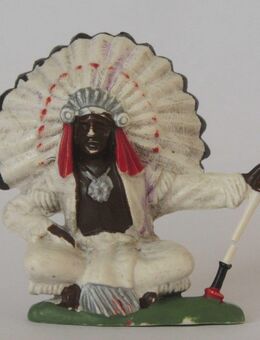 Sitzende Indianer-Figur mit Friedenspfeife, 1970er-Jahre - Münster