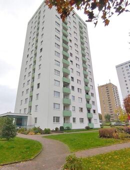 Gepflegte 2 Zimmer-Wohnung mit Loggia und PKW-Stellplatz in 23560 Lübeck, Moislinger Mühlenweg - Lübeck
