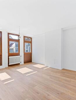 Sanierte 8 Zimmer Gewerbliches Wohnen direkt neben der Hochschule - Nürtingen