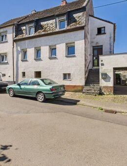 Hier beginnt Ihr nächstes Kapitel - Familienidyll mit Charakter und Potenzial! - Illingen (Saarland)