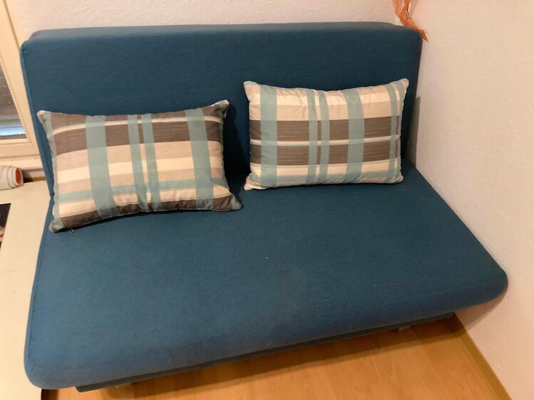 Blaues Schlafsofa zu verschenken - Kernen (Remstal)