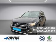 VW T-Cross, 1.0 TSI Move, Jahr 2023 - Schwerin